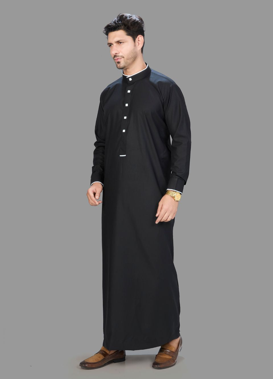 Delight Kuwaiti Thobe