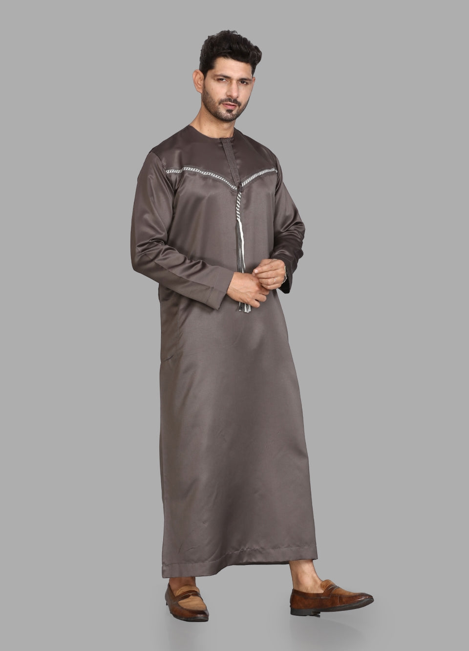 Zamaan Omani Thobe
