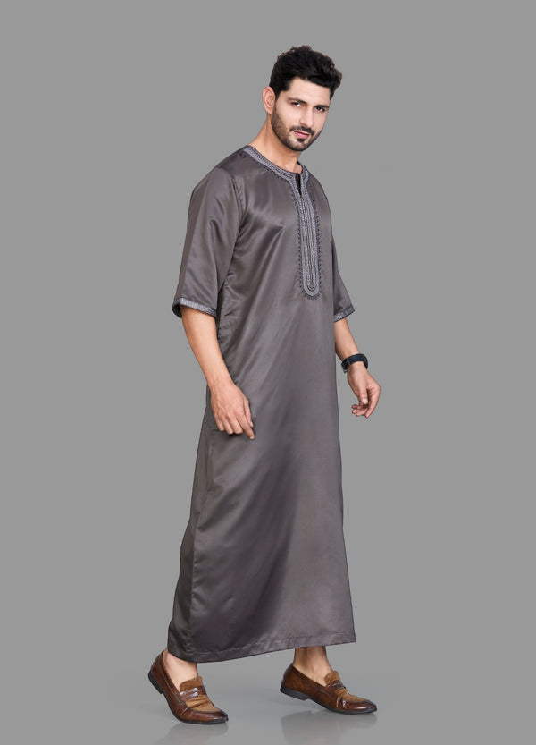 Crescent Morocco Thobe